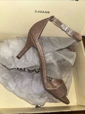 J Adams Fine champagne Glitter Ankle-Strap Mid Heels